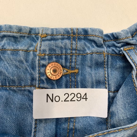 American Eagle Womens Size  26W/2 Super High Rise Denim Mom Short NWT! - Picture 16 of 16